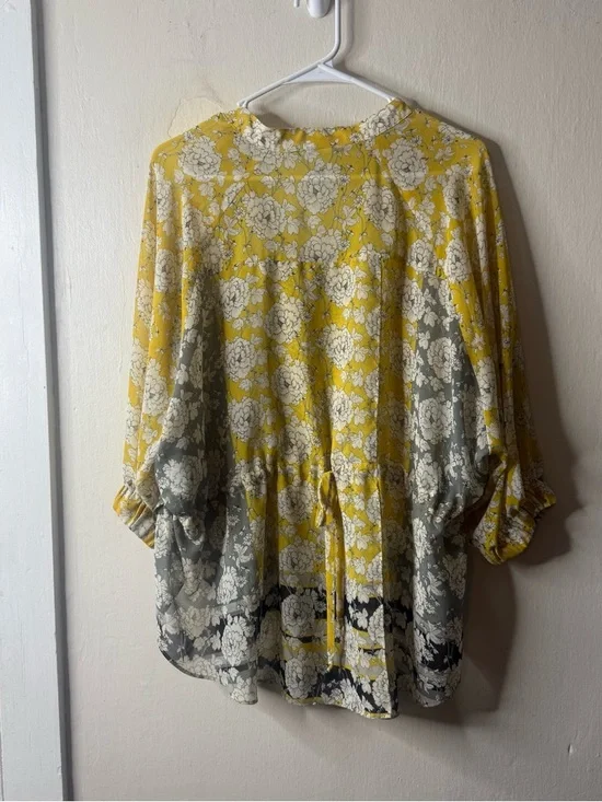 Cabi 5173 Amelia Yellow Floral Gathered Waist 3/4 Sleeve Blouse Size - Picture 4 of 8